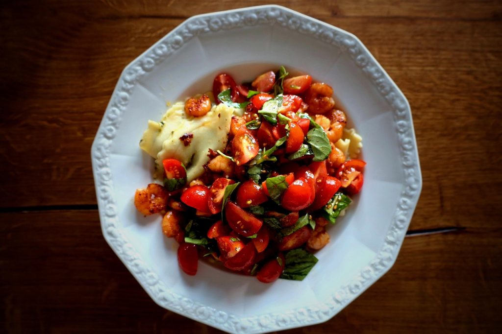 sos pentru tortellini cu carne